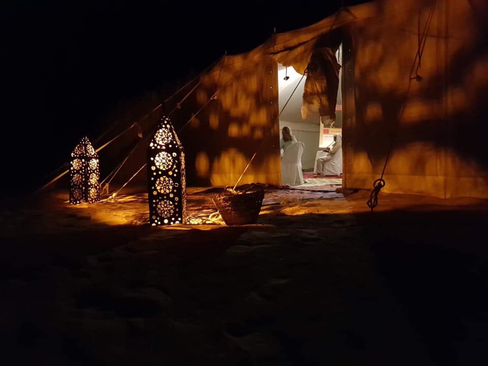 camp abdelmoula douz tente resrauring